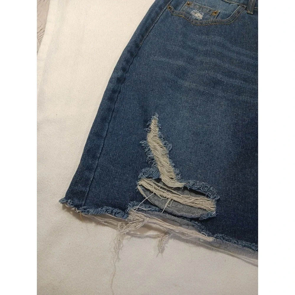 Shein Distressed Denim Mini‎ Skirt 0XL (US 12) Raw Hem Y2K Indie Sleaze Casual
